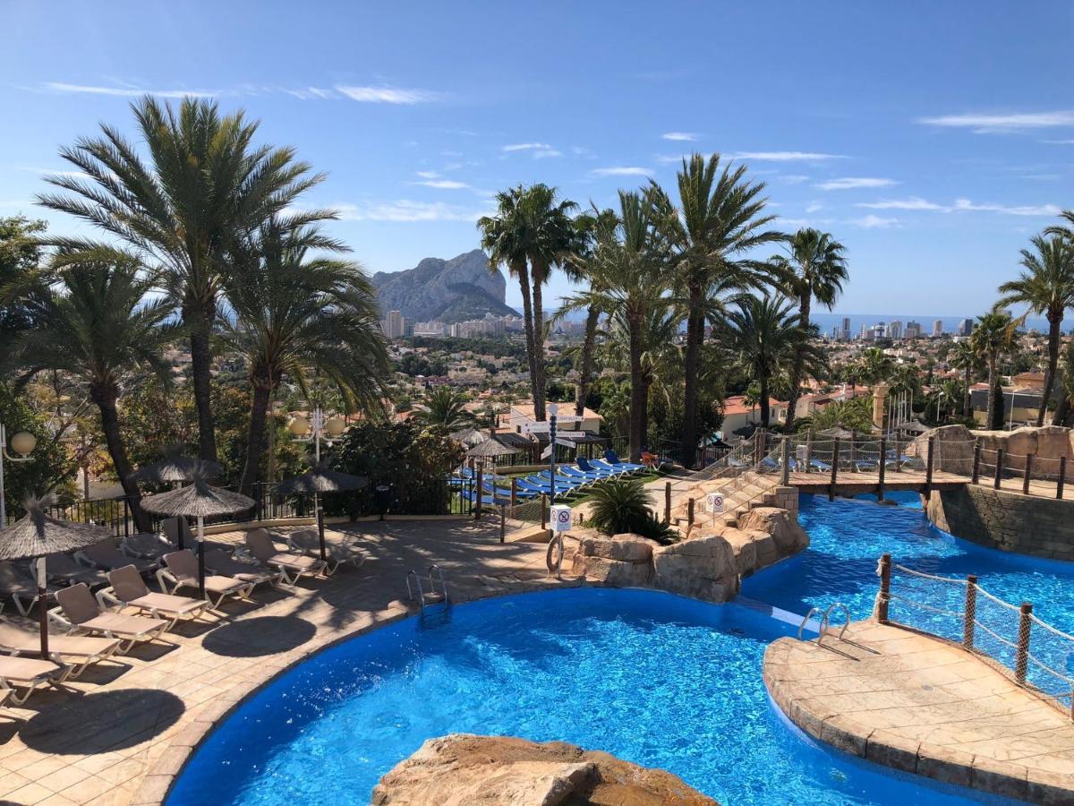 Pool Paradise 칼페 외부 사진
