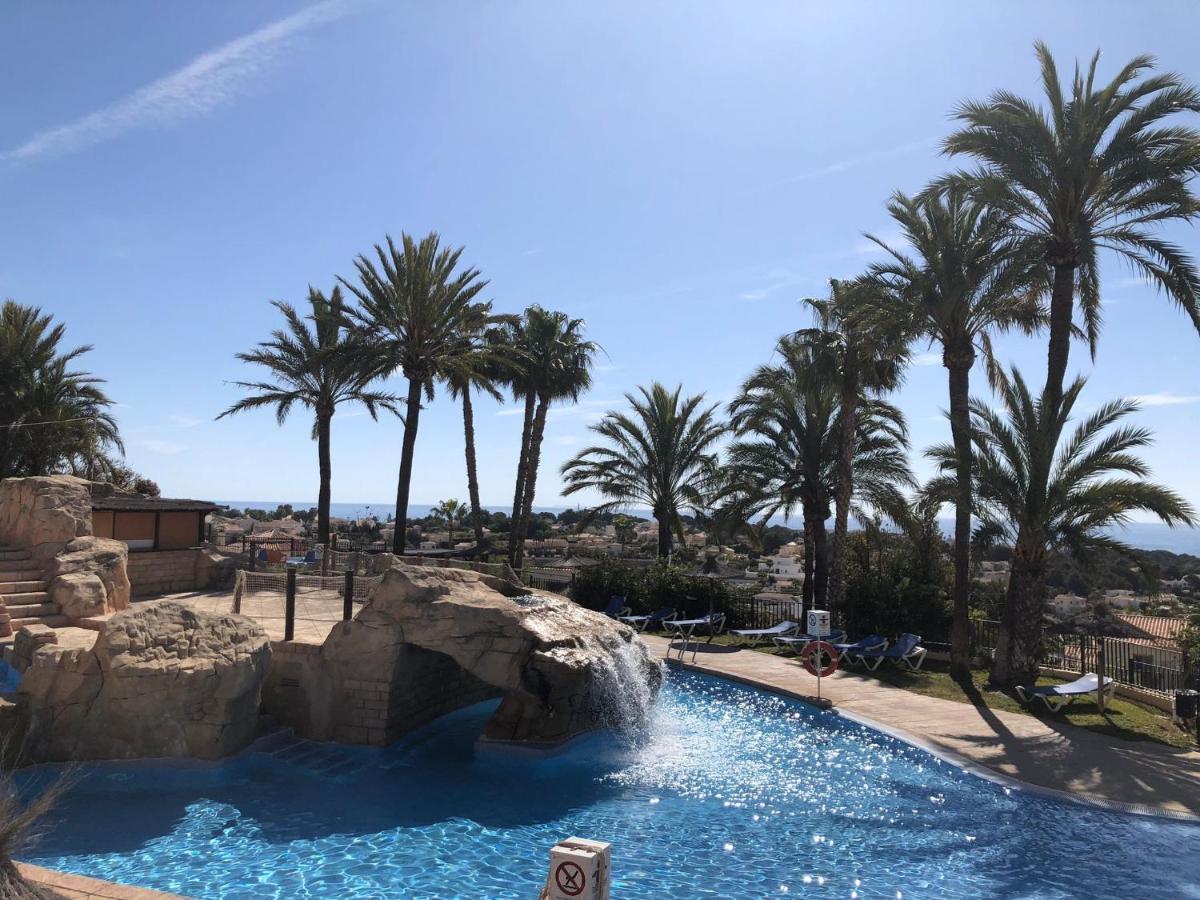Pool Paradise 칼페 외부 사진